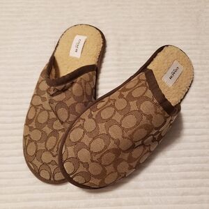 Coach Brown Patterned Slippers 10